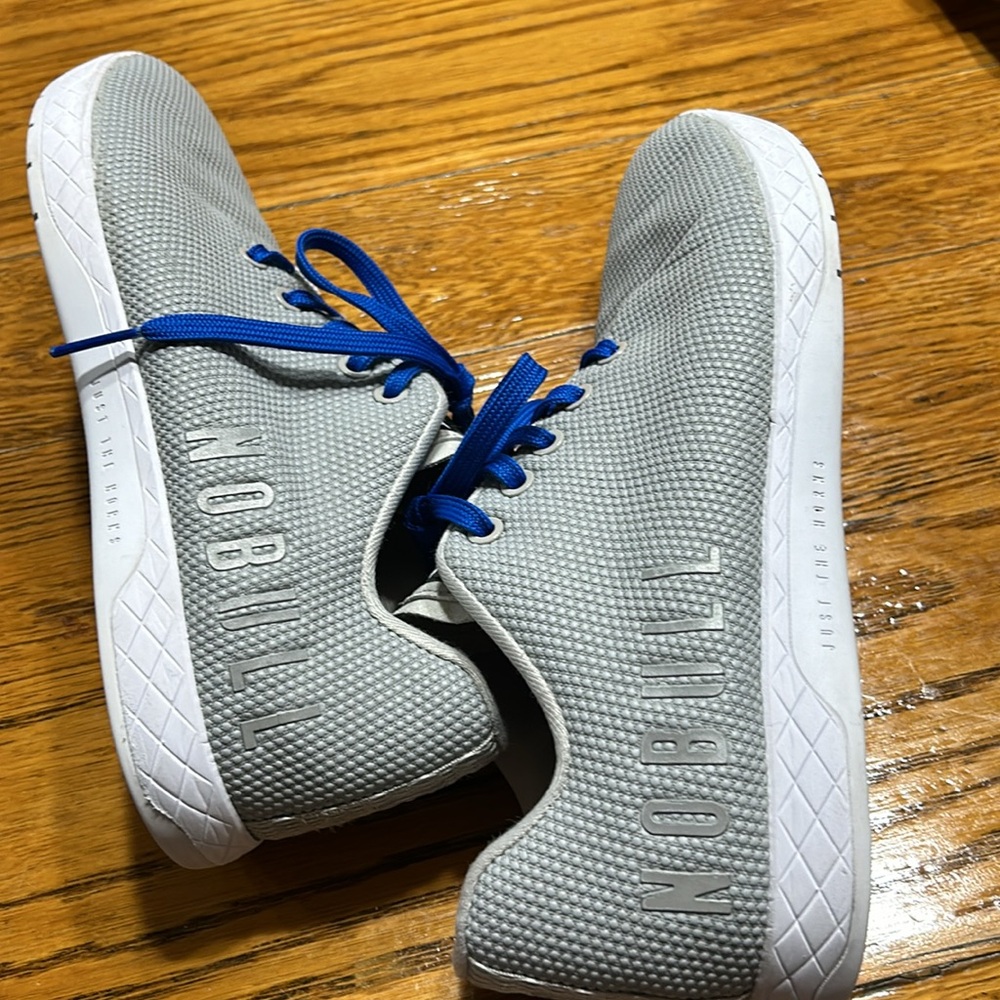 NOBULL Superfabric trainers. Unisex Men’s 8.5, Women’s 10. Gray, blue laces. - Picture 6 of 13